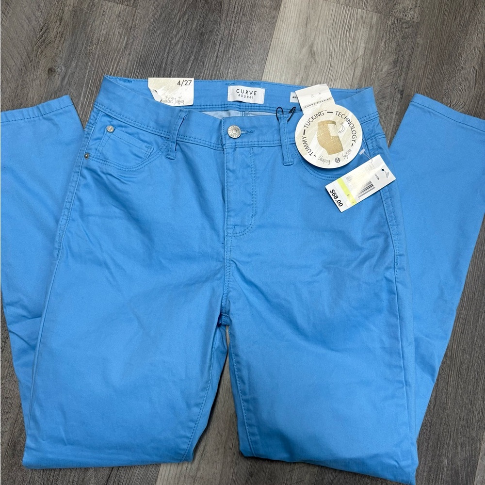 Curve Blue Jeans